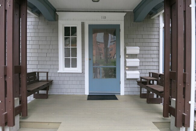 Foto del edificio - 115 Longwood Ave