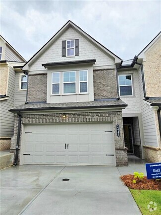 Building Photo - 2445 Livi Ln