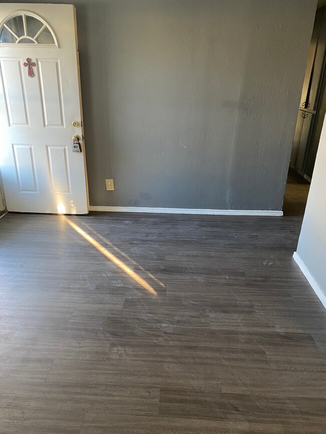 Photo - 4320 SE 43rd St House