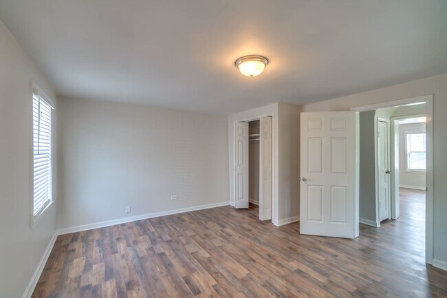 Foto del edificio - 316 N High St