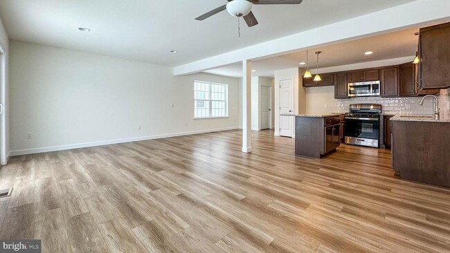 Foto del edificio - 1219 Fairmont Ave