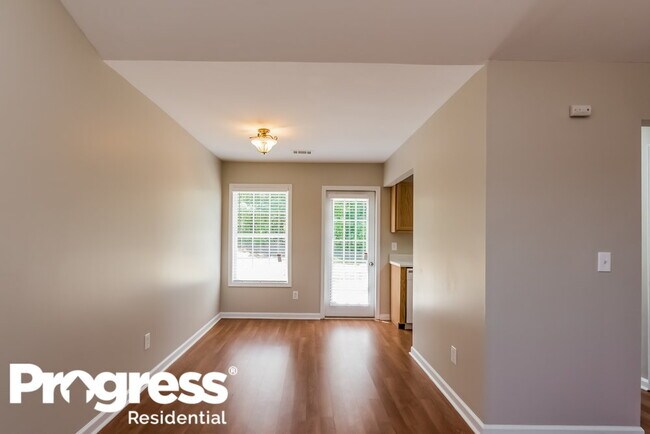 Building Photo - 106 Millpond Pkwy