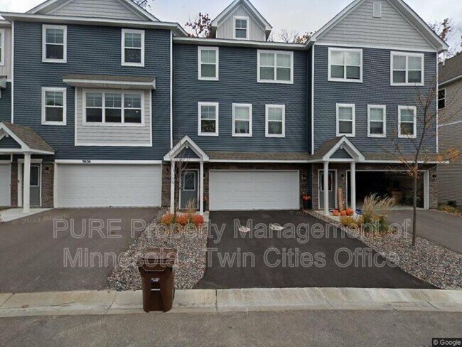 Building Photo - 9626 Olive Ln N