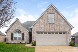 Building Photo - 1079 Fredrick Dr