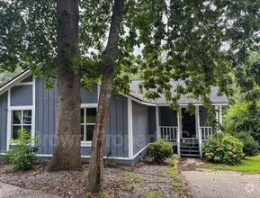 Building Photo - 518 Singletary Pl