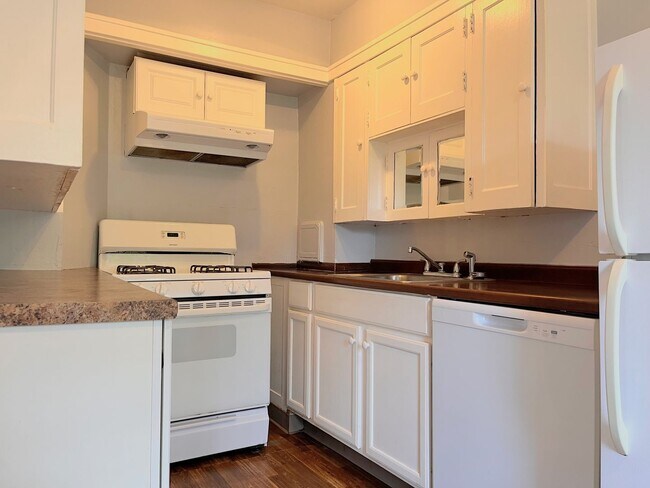 Foto del edificio - 234 Crescent Ave