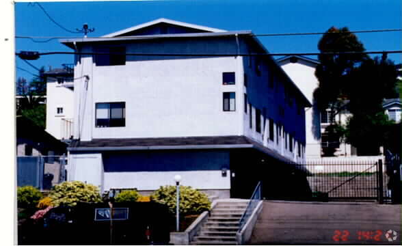 Building Photo - 16468 Foothill Blvd