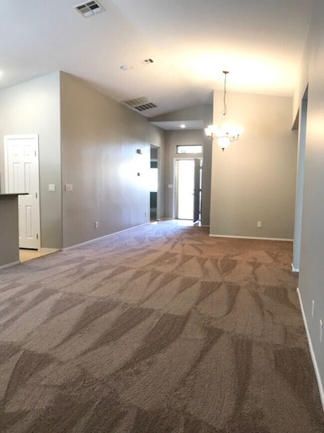 Building Photo - 3 br, 2 bath House - 3008 Blush Noisette Ave