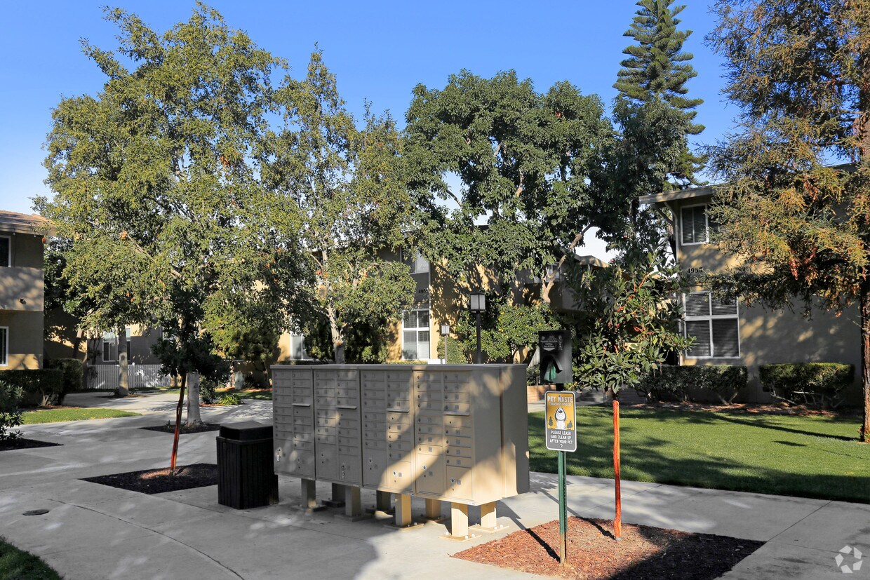 Park Del Amo Apartments Of Lakewood Park Del Amo Apartments Of Lakewood