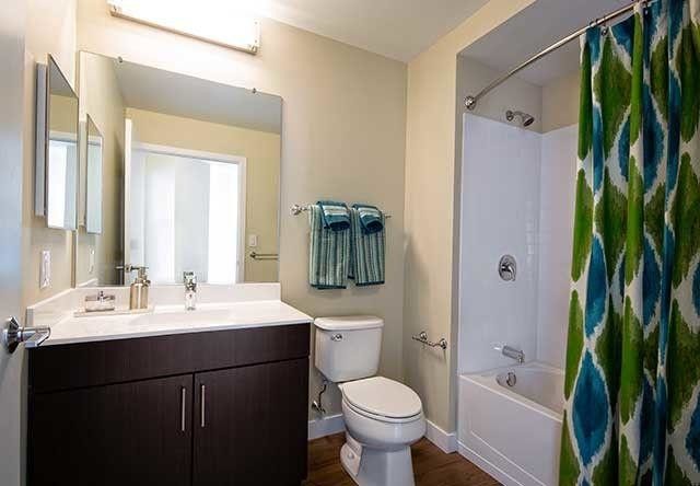 Building Photo - bedroom in Boston MA 02116