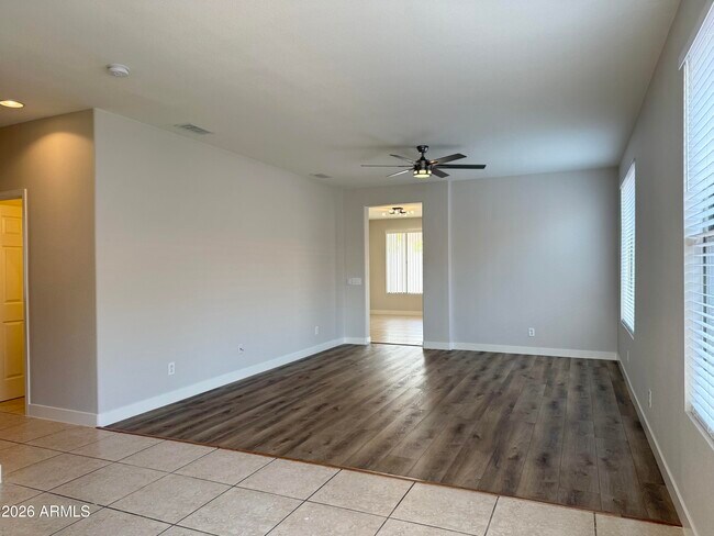 Foto del edificio - 6558 W Townley Ave