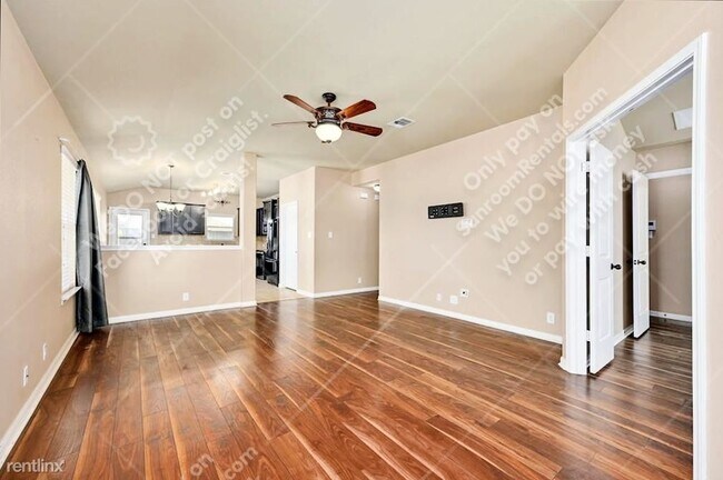 Foto del edificio - 3 br, 2 bath House - 301 Sassafras St
