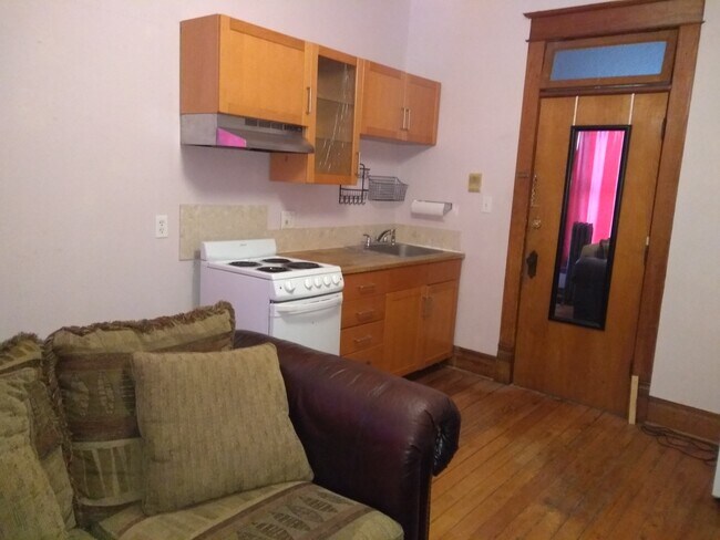 Foto del edificio - 222 Linden St