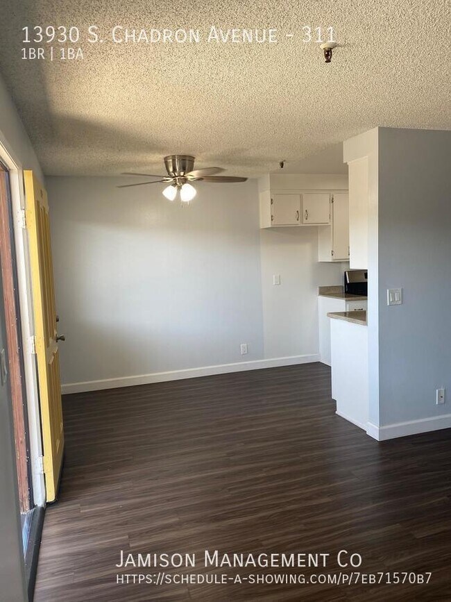 Foto del edificio - 13930 S Chadron Ave