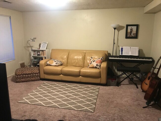 Foto del edificio - 1B/1B Pet Friendly Apartment South of BYU