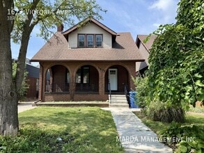 Building Photo - 1677 Victoria Ave