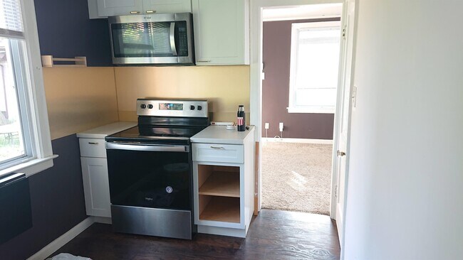 Foto del edificio - 4552 Guilford St