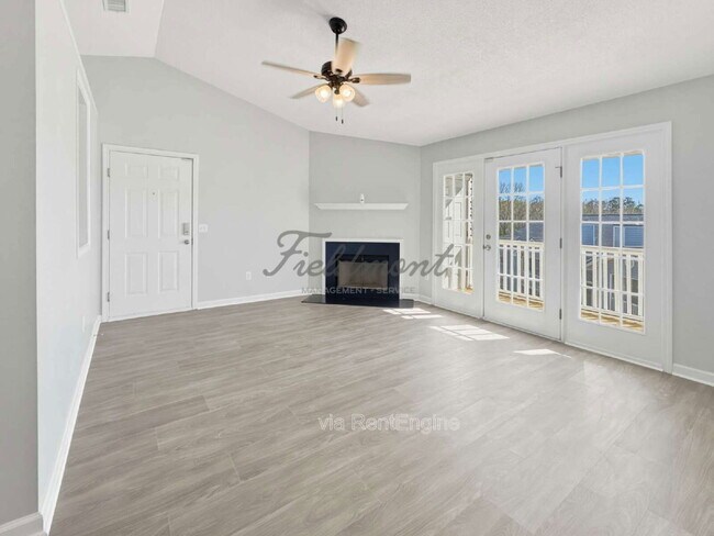 Foto del edificio - 107 Pelham Square Way