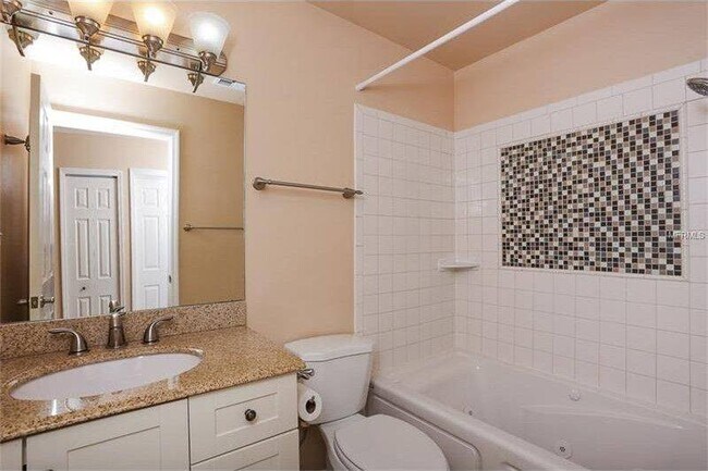 Foto del edificio - 6769 Electra Ave