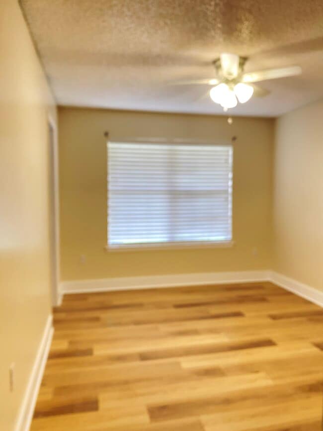 Bedroom 2 - 2492 Paris Mill Rd
