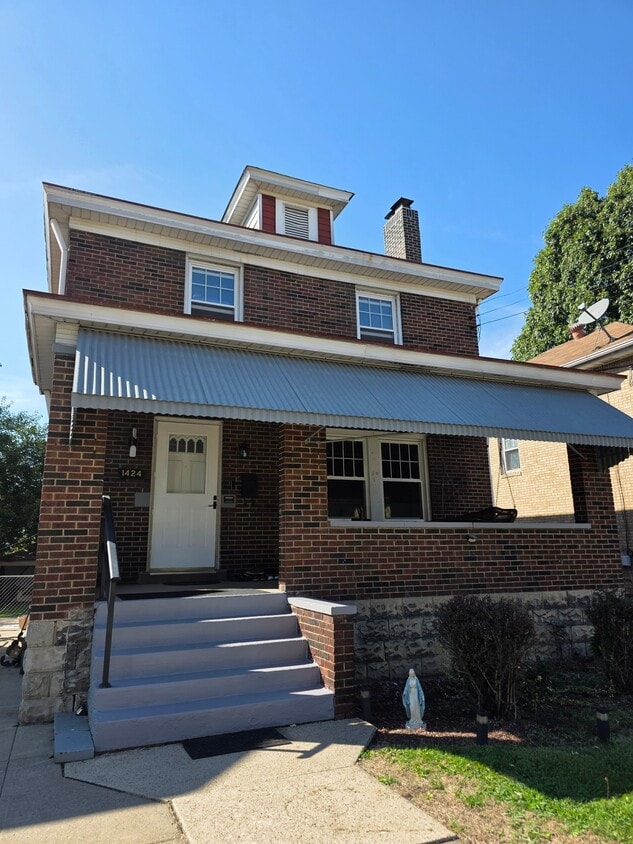 Photo - 1424 Swantek St (Pittsburgh, PA)