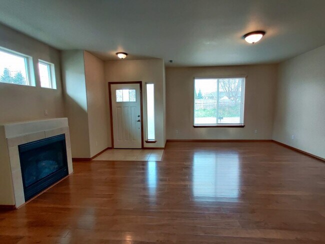 Foto del edificio - Tumwater Hill Town Home