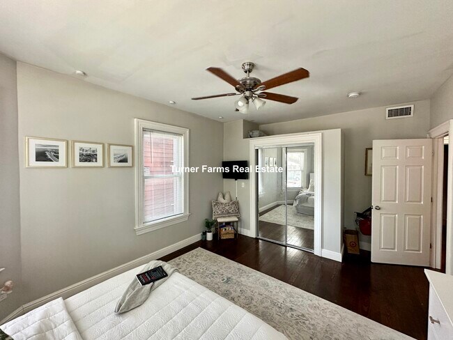 Foto del edificio - 137 Hampshire St
