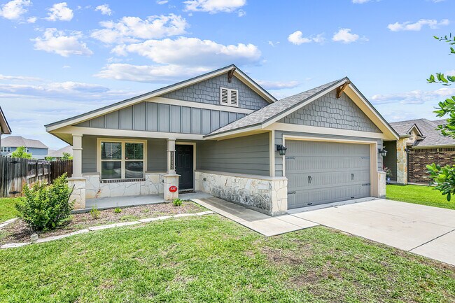 Building Photo - 2112 Dumfries Dr