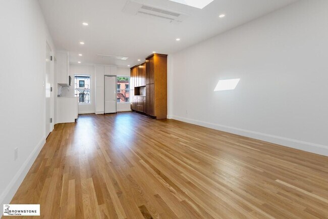 Foto del edificio - 173 Carroll St