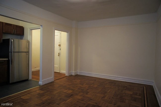 Building Photo - 1 br, 1 bath  - 2160 Bolton St