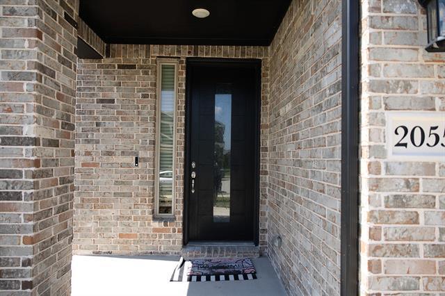 Building Photo - 2055 Placerville St