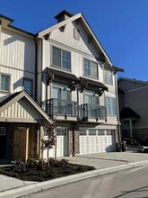 Building Photo - 20487 65 Av