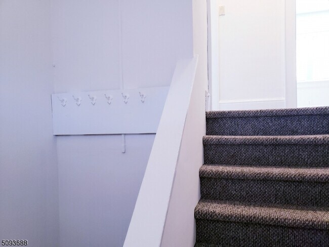 Foto del edificio - 172 Summit Ave