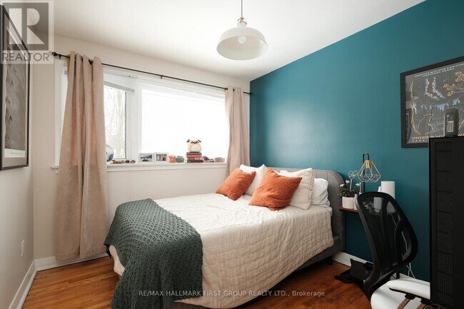 Photo du bâtiment - 1443 Westbrook Dr