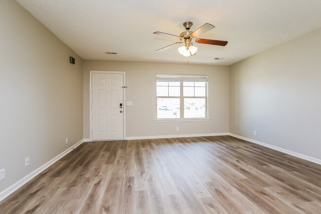 Building Photo - 1806 Warmingfield Dr