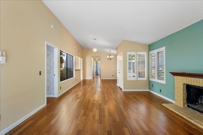 Building Photo - 229 Brighton Ct