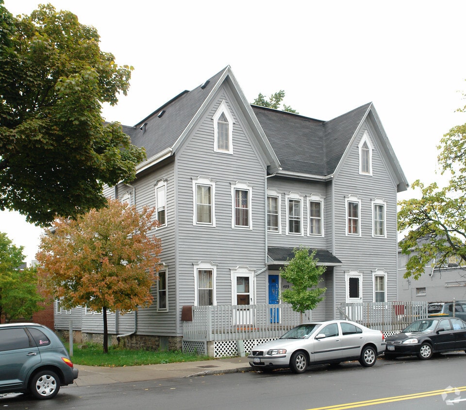 Foto del edificio - 407-409 South Ave