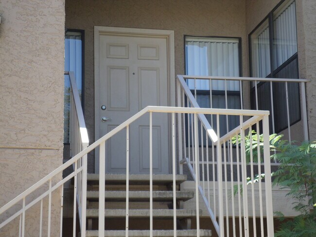 Building Photo - 8787 E Mountain View Rd