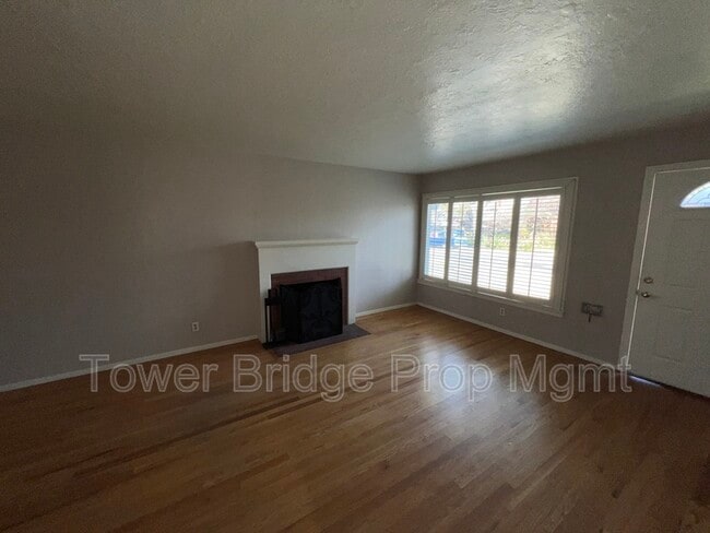 Building Photo - 3678 Marjorie Way