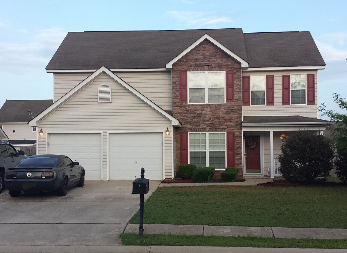 Foto principal - 107 Covington Cove