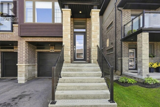 Building Photo - 4870 Connor Dr