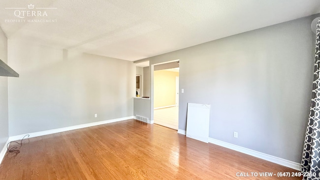 Building Photo - 1-37 Montcalm Dr