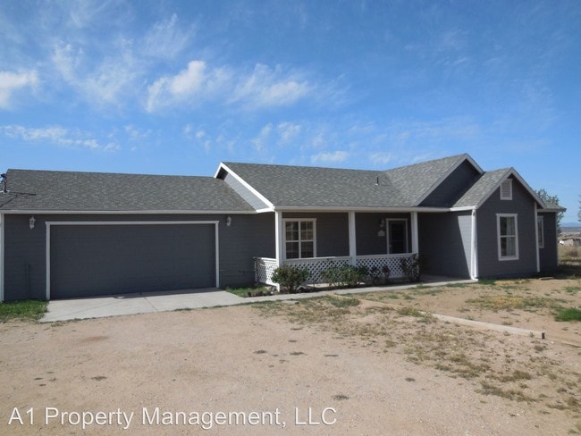 Building Photo - 815 W Ahonen Rd