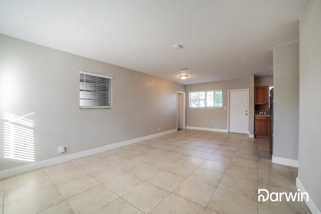 Foto del edificio - 3461 NW 2nd Street, Lauderhill, FL 33311