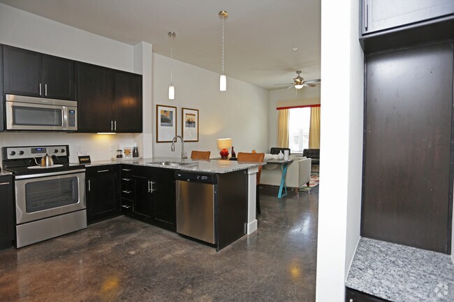 Cortland Oak Lawn Apartments Dallas, TX