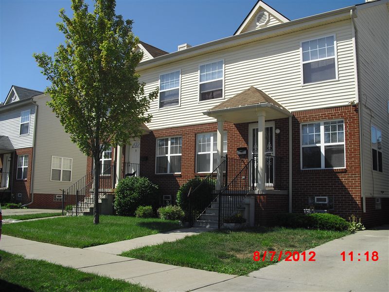 Primary Photo - 14200 Kercheval St
