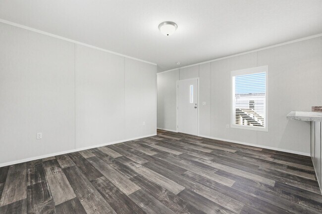 Foto del edificio - 443 Dogwood Ave
