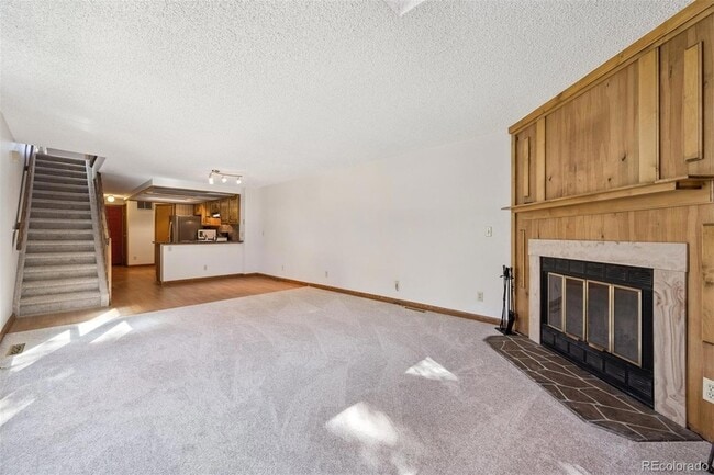 Building Photo - 11540 W 70th Pl