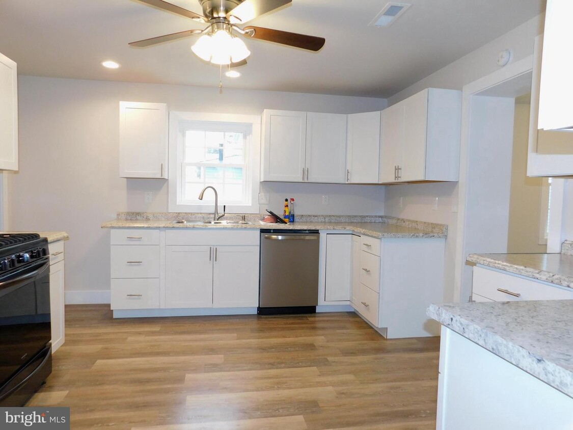 Foto principal - 510 N Main St