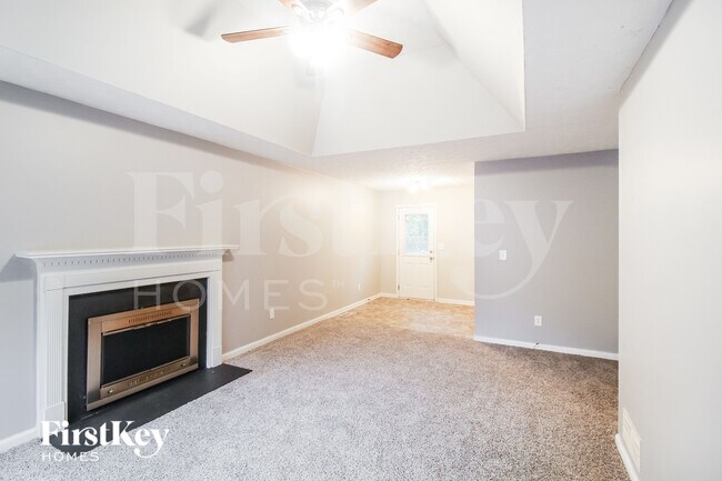 Building Photo - 262 Kesler Ct